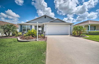 Photo 1 - Bright Florida Home Near Tons of Golf Courses