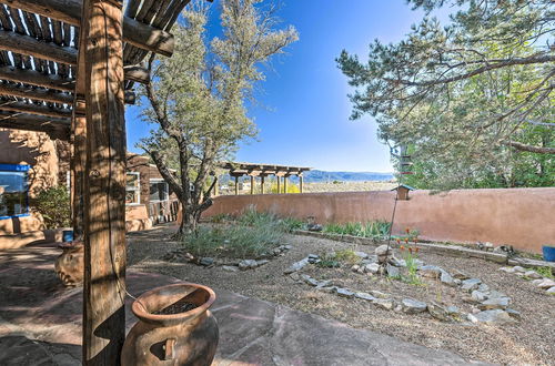 Photo 9 - El Prado Home w/ Hot Tub, Panoramic Mtn Views