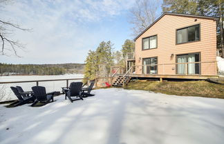 Foto 2 - Orwell Cabin on Sunrise Lake w/ Private Dock & BBQ