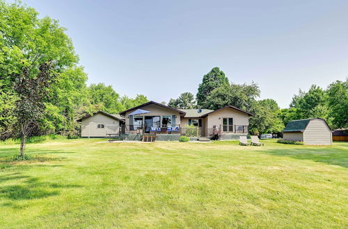 Foto 33 - Charming Wausau Cottage: On-site Lake Access