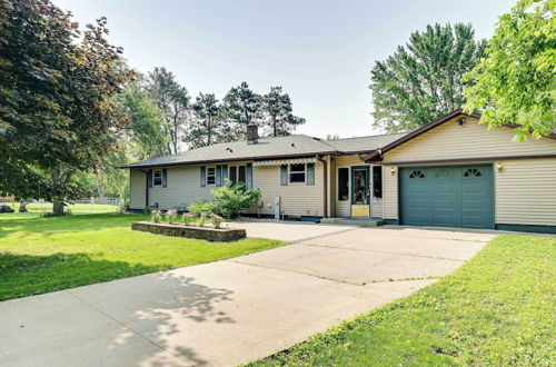 Foto 37 - Charming Wausau Cottage: On-site Lake Access