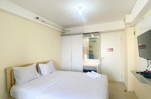 Foto 1 - Best Strategic And Cozy Studio At Bassura City Apartment