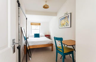 Photo 3 - Quirky, Spacious House in the Heart of Hackney