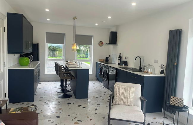 Magilligan - Cottage - Sleeps 6 - Parking - Garden - Photo 5
