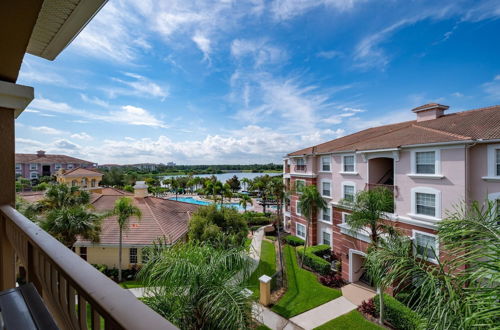 Photo 26 - New Vista Cay Penthouse Chic Pool and Lake View Close to all Parks Walk to Convention Center