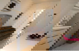 Photo 3 - Modern Flat With big Swimming Pool and Balcony