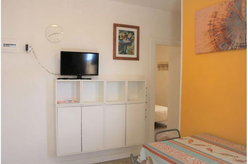 Photo 5 - Sunny Apartment Near the Beach - Beahost