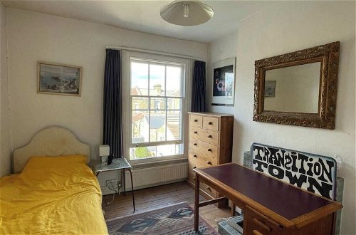 Foto 5 - Charming & Spacious 3BD Victorian Home -stockwell
