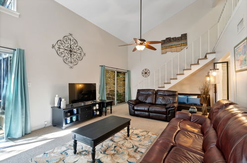 Photo 15 - Spacious 3BR Pensacola Townhouse