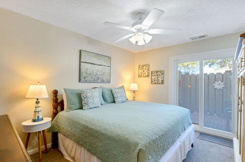 Photo 5 - Spacious 3BR Pensacola Townhouse