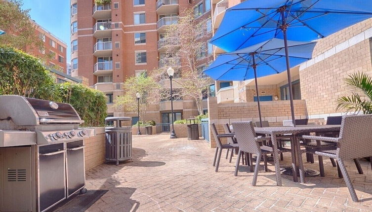 Photo 1 - Wonderful 1 Bedroom Condo at Ballston