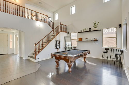 Photo 12 - Luxe Family Home w/ Pool, 13 Mi to Dtwn Phoenix