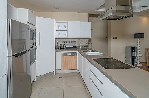 Foto 16 - Lux Suites 37 on Kikambala Apartments