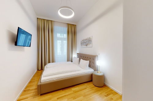 Photo 22 - ALON HOMES Vienna – Premium City Center Apartments