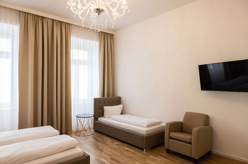 Photo 18 - ALON HOMES Vienna – Premium City Center Apartments