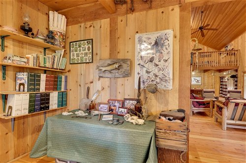 Foto 33 - Pet-friendly House w/ Deck: Near Crater Lake
