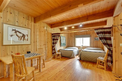 Foto 23 - Pet-friendly House w/ Deck: Near Crater Lake