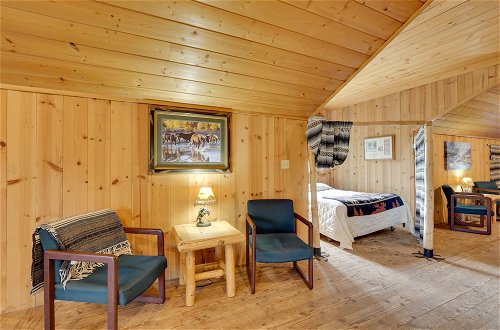 Foto 36 - Pet-friendly House w/ Deck: Near Crater Lake