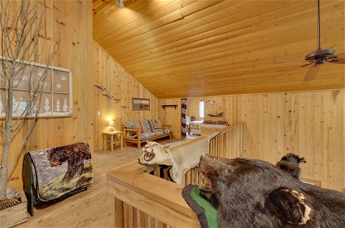 Foto 35 - Pet-friendly House w/ Deck: Near Crater Lake