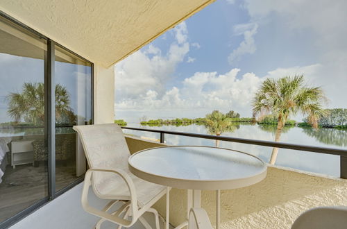 Photo 25 - Bright Hudson Condo Rental w/ Gulf-view Balcony