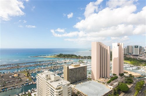 Foto 62 - One Bedroom Condos with Lanai near Ala Wai Harbor - Perfect for 2 Guests