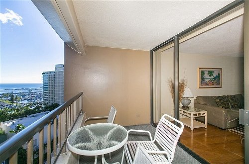 Photo 48 - One Bedroom Condos with Lanai near Ala Wai Harbor - Perfect for 2 Guests