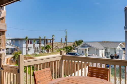 Photo 27 - Fernandina Beach Vacation Rental: Steps to Beach