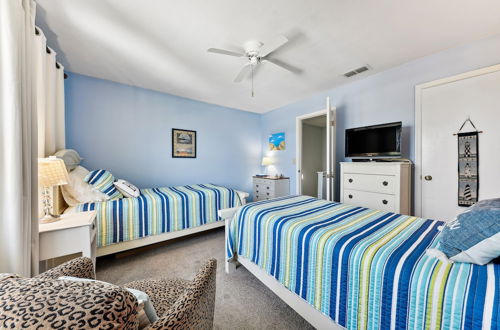 Photo 6 - Fernandina Beach Vacation Rental: Steps to Beach