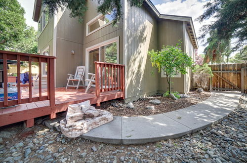 Foto 5 - Spacious Reno Home w/ Deck ~ 1 Mi to Downtown