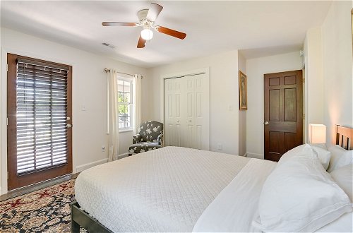Photo 2 - Charming Apartment in Downtown Georgetown