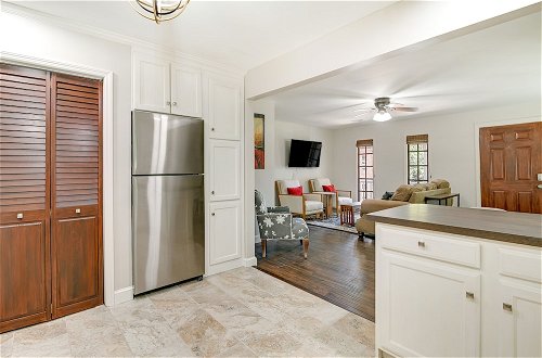 Photo 19 - Charming Apartment in Downtown Georgetown