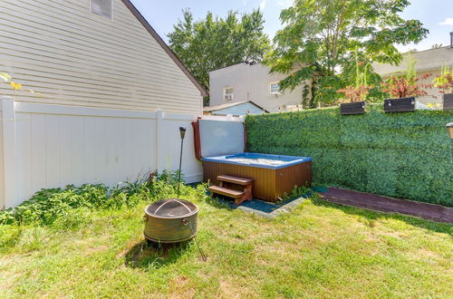 Photo 24 - Keansburg Home w/ Private Hot Tub