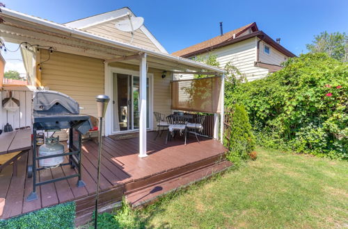 Photo 20 - Keansburg Home w/ Private Hot Tub