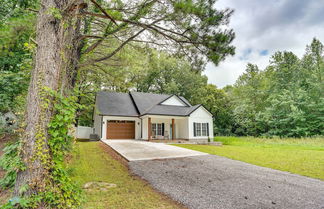 Photo 1 - Modern Kentucky Lake Home: Pool & Boat Ramp Access