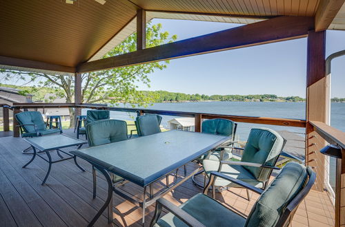 Photo 15 - Waterfront Retreat on Apple Valley Lake