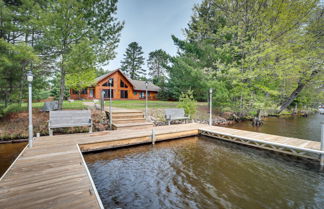 Foto 1 - Lakefront Eagle River Vacation Rental w/ Boat Dock