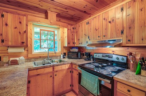 Photo 24 - Blue Ridge Mountain Cabin w/ Views & Hot Tub