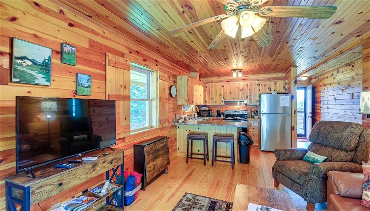 Photo 1 - Blue Ridge Mountain Cabin w/ Views & Hot Tub