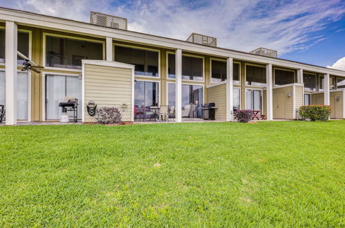 Photo 9 - Beautiful Waterfront Condo on Lake Conroe w/ Dock