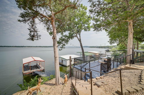 Photo 10 - Waterfront Grove Getaway w/ Private Dock