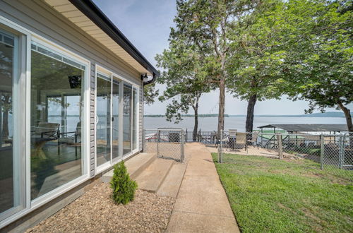 Photo 14 - Waterfront Grove Getaway w/ Private Dock