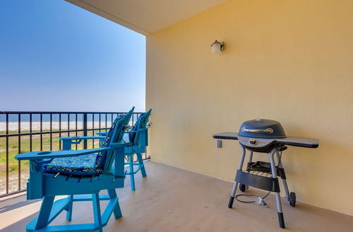 Photo 13 - Dauphin Island Condo in Holiday Isle With Balcony