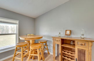 Photo 2 - Secluded Southern Oregon Vacation Rental Getaway