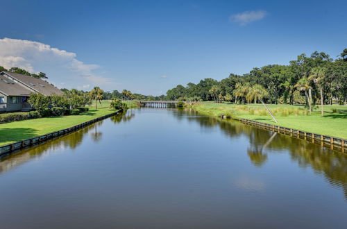 Photo 15 - Palmetto Dunes Golf Getaway: Pool + Beach Access