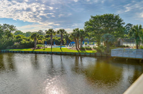 Photo 7 - Palmetto Dunes Golf Getaway: Pool + Beach Access