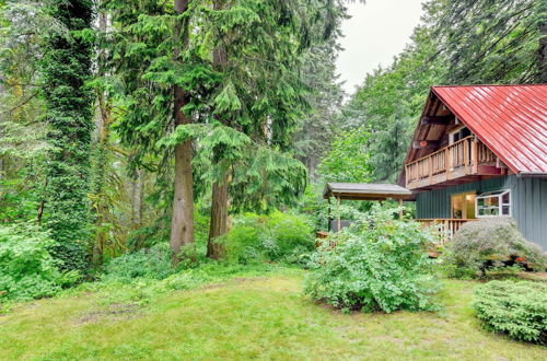 Foto 7 - Peaceful Mt. Hood Cabin w/ Hot Tub & Fire Pit