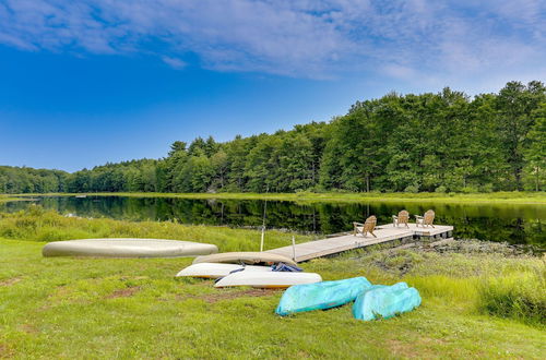 Foto 14 - Lakefront Catskills Container Home: Private Lake