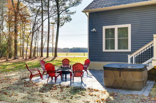 Photo 39 - Christy's Cottage w/ Hot Tub - 2 Mi to Beach