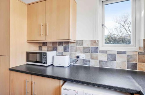 Photo 12 - Duplex 3 Bedroom Flat Golders Green Central London