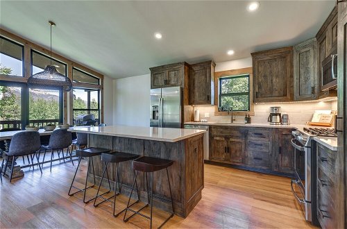 Photo 3 - Updated Silverthorne Home w/ Hot Tub & Mtn Views